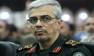 سرلشکر باقری: فعالیت نیروهای مسلح ادامه می‌یابد تا با دوره احتمالی اوج کرونا غافلگیر نشویم