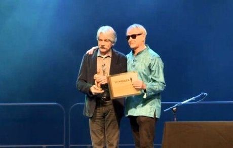 کیهان کلهر جایزه مرد سال موسیقی جهان را دریافت کرد