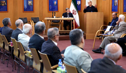 رئیس جمهور: آینده ایران در گرو تقویت سرمایه انسانی و حفظ انسجام ملی است