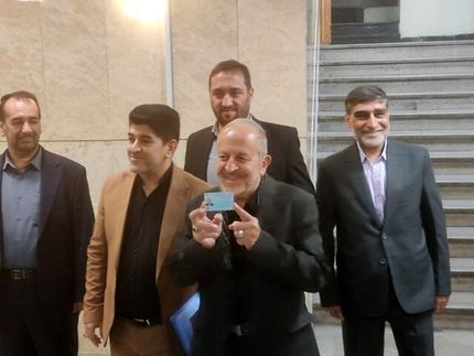 نام نویسی رئیس اندیشکده جنگ نرم دانشگاه عالی دفاع ملی در انتخابات ریاست جمهوری