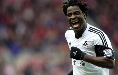  ستاره سابق منچستر سیتی با قرارداد میلیاردی در پرسپولیس 