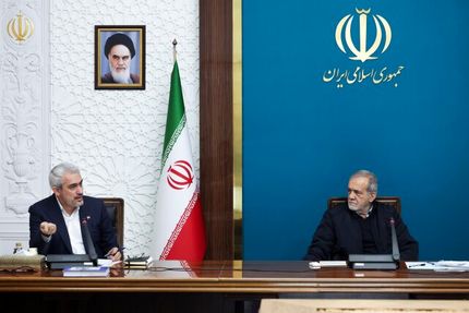 تاکید رئیس جمهور بر ضرورت تقویت انسجام درون‌سیستمی در بانک مرکزی