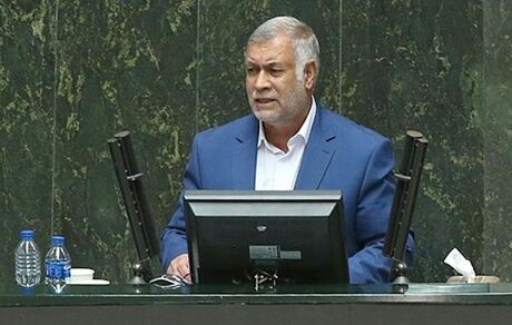 اگر دولت پول ندارد، باشگاه گل‌گهر آمادگی نصب VAR در ورزشگاه آزادی را دارد