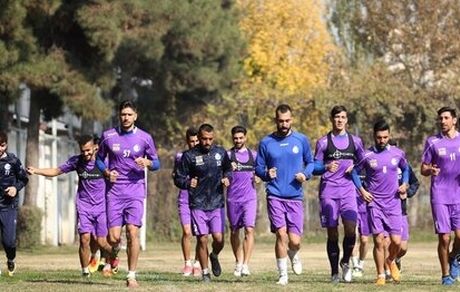 پرونده ۴۰۰ هزار دلاری استقلال در فیفا و راهکار پرداخت مطالبات کادر فنی