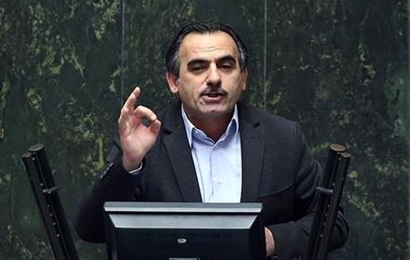 جئزیات طرح ممنوعیت شلیک مستقیم به کولبران /حسن نوروزی: دفاع نمایندگان مجلس از کولبری یعنی دفاع از قاچاق