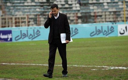 آغاز نقل و انتقالات لیگ برتر فوتبال خلاف آیین‌نامه است/ باید فصل بیست و یکم تمام شود