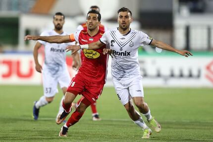 پرسپولیس، راحت ملوان را برد و همچنان مدعی ماند