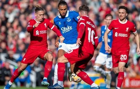 برد لیورپول در دربی مقابل اورتون