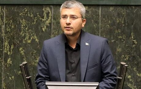 واگذاری سهام باشگاه استقلال تهران به هلدینگ خلیج فارس غیرقانونی است