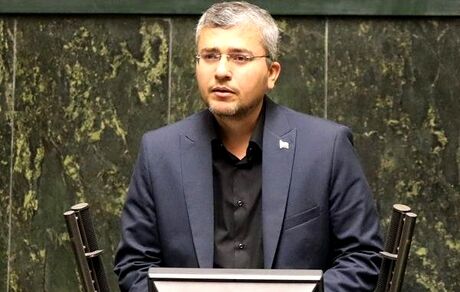 واگذاری سهام باشگاه استقلال تهران به هلدینگ خلیج فارس غیرقانونی است