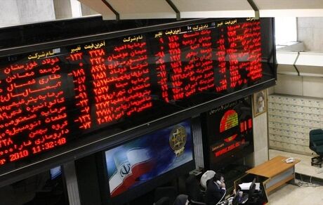 سازمان بورس برای عرضه سهام پرسپولیس و استقلال اعلام آمادگی کرد