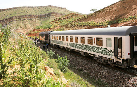 پایان فاز اول واکسیناسیون ماموران قطار/ عدم بررسی افزایش قیمت بلیت