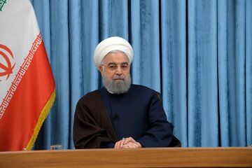 حسن روحانی: در شرایط جنگی اخیر، ایران شاهد جلوه‌هایی از همیاری مردم برای یکدیگر است