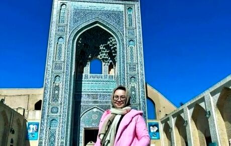 بانوی خیر چینی در ایران مدرسه می‌سازد