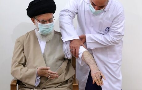 رهبر معظم انقلاب، دز سوم واکسن کرونا را تزریق کرده‌اند