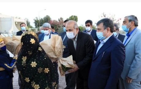 وزیر کشور برای معارفه استاندار جدید هرمزگان وارد این استان شد