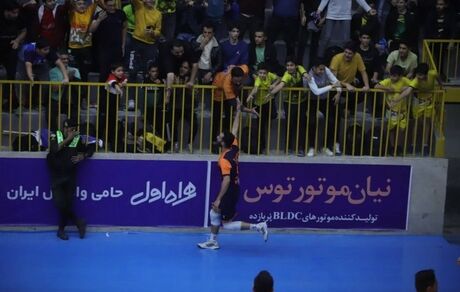 نماینده مشهد در لیگ برتر والیبال محروم شد
