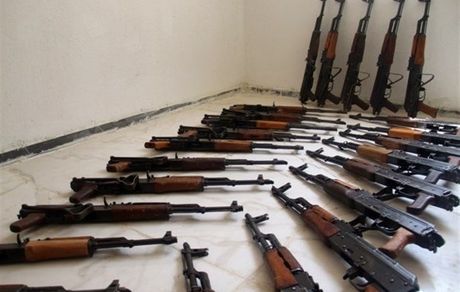کشف و ضبط هزاران سلاح و مهمات در استان کرمانشاه