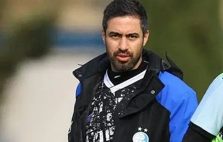 خسرو حیدری با استقلال قهرکرد؟