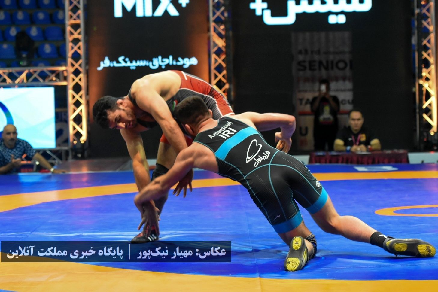 کشتی آزاد جام تختی در ارومیه از لنز دوربین