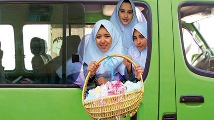تمدید زمان نام نویسی سرویس مدرسه برای سال تحصیلی ۱۴۰۴-۱۴۰۳ 