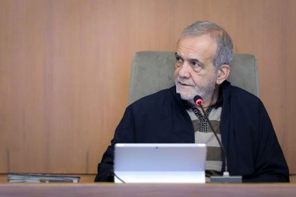 رئیس جمهور: روند مذاکرات به شکل عادی و معمولی جریان دارد / معطل مذاکره نیستیم