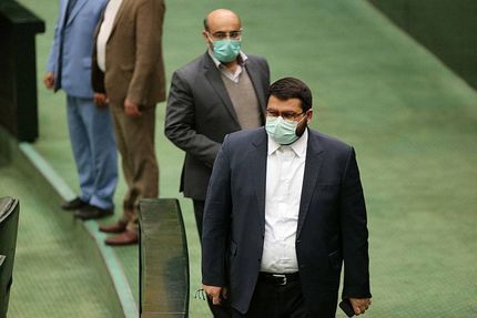 عوامل دخیل در تباهی سرمایه مردم در بورس فورا باید محاکمه شوند