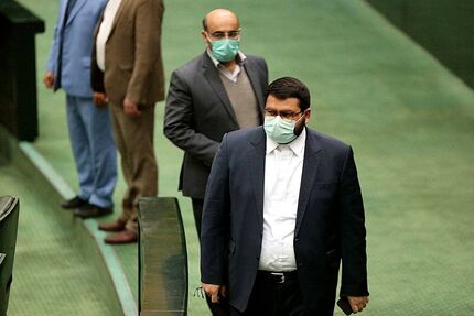 عوامل دخیل در تباهی سرمایه مردم در بورس فورا باید محاکمه شوند