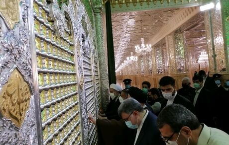 پنجره جدید زیارت در رواق مبارکه دارالحجه حرم مطهر رضوی رونمایی شد