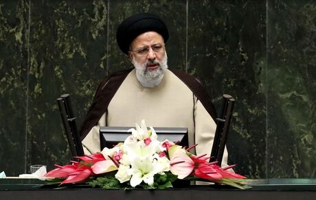 هدف‌گذاری رشد اقتصادی ۸ درصدی در بودجه ۱۴۰۱ / در ادوار قبلی اقتصاد کشور را به اراده بیگانگان گره زده بودند