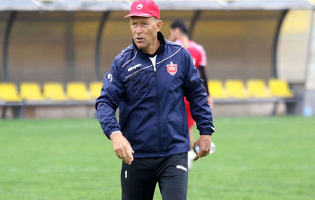 باشگاه پرسپولیس: استقلال هزینه شکایت از کالدرون را پرداخت نکرده!