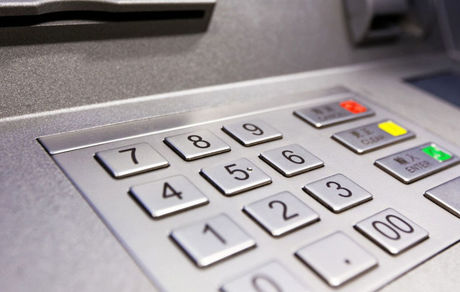 سقف برداشت از خودپرداز برای زائران اربعین در مرز مهران به یک میلیون تومان در روز افزایش یافت