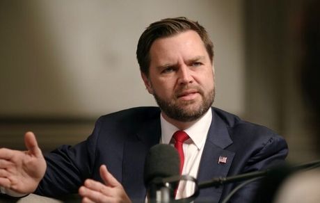 واکنش معاون ترامپ به مذاکرات ایران و آمریکا