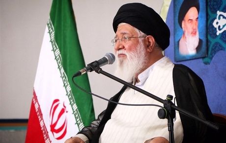 آیت‌الله علم‌الهدی: عزای حسینی با رعایت دستورالعمل‌ها اقامه می‌شود/ دشمنان مترصد سوءاستفاده هستند