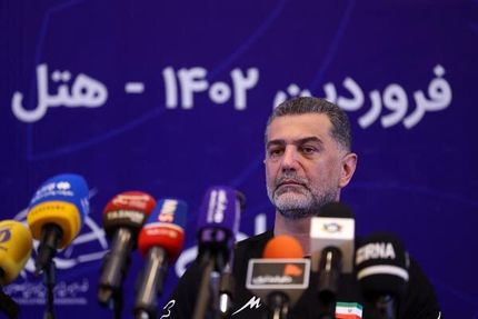 اختلاف نظر درخصوص کاپیتانی تیم ملی والیبال نداریم / رفتن داورزنی مشکلی برای والیبال ملی ایجاد نمی‌کند