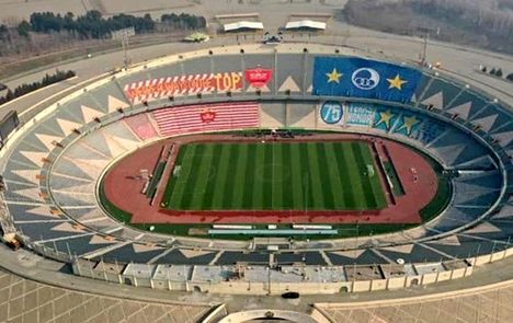 بودجه‌ای برای تعویض چمن ورزشگاه آزادی اختصاص نیافته است