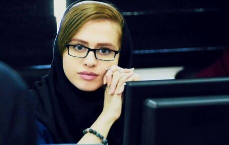 دل خوش سیری چند!