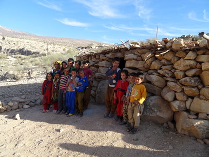 دیگر تا سه ماه آینده مدرسه سنگی نخواهیم داشت