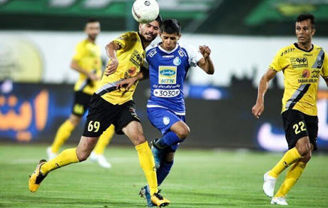 مهدی قائدی: افتخار می‌کنم با طارمی مقایسه شوم