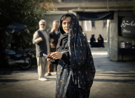 فیلم «شادروان» با حذفیاتش به اکران نوروز رسید