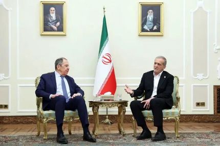 یک منبع دیپلماتیک: ایران با شروط دولت ترامپ با آمریکا مذاکره نخواهدکرد