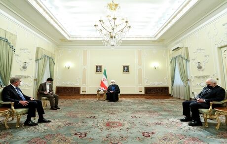 امنیت، دغدغه مشترک دو کشور ایران و پاکستان /حضور نظامی آمریکا در منطقه کمکی به حفظ امنیت نمی‌کند