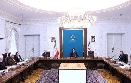 حقوق گمرکی تجهیزات و ملزومات پزشکی کاهش و مهلت تسلیم اظهارنامه‌های مالیاتی تمدید شد