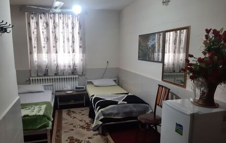 مسمومیت گازی ۱۰ نفر در مهمانپذیری در قم