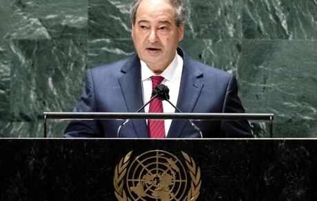 وزیر خارجه سوریه: نیروهای آمریکایی داوطلبانه بیرون بروند