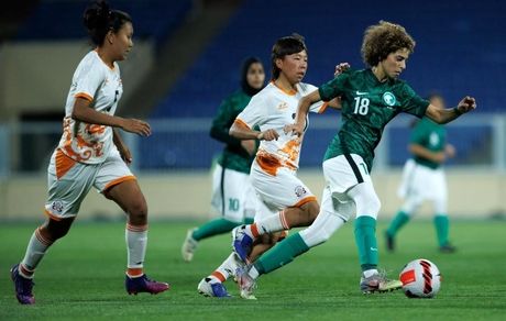 اولین بازی تاریخ تیم ملی فوتبال زنان عربستان مساوی شد