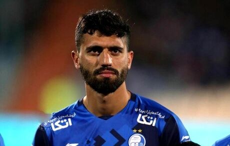 مدافع استقلال امشب به قطر می‌رسد