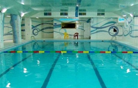 مسموم شدن ۱۰ نفر در استخر یک هتل شهر آستارا