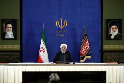 رئیس‌جمهور، ۶۰ پروژه اقتصادی و زیربنایی مناطق آزاد و ویژه اقتصادی کشور را افتتاح کرد