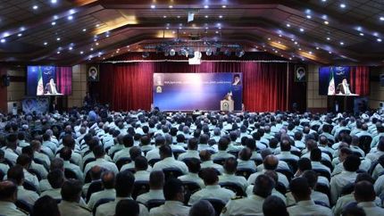 برخورد نیروی انتظامی با تخلفات درون‌سازمانی سبب افزایش اعتبار اجتماعی آن می‌شود